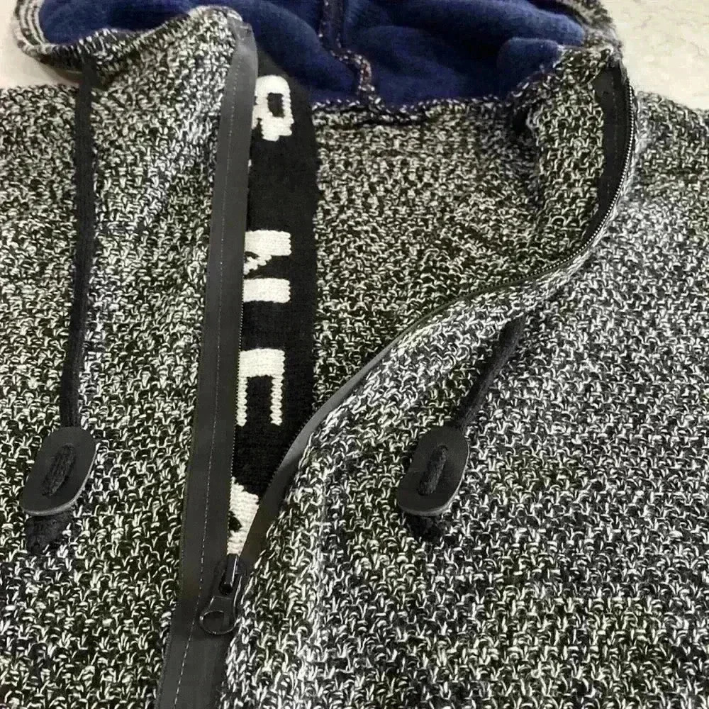 Nonon Time Fashion Jeans Hoodie - Picture 5 of 8